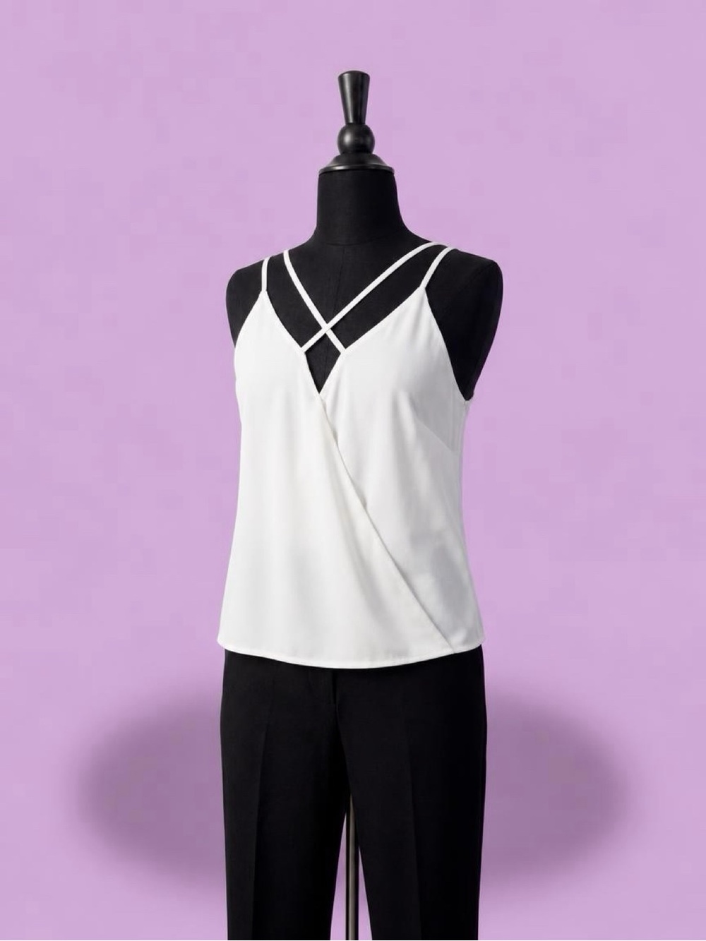 Talent Tank Top in White Like New XXXL
